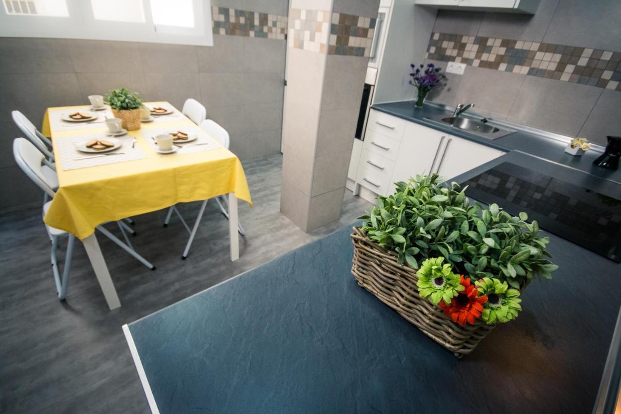 Holidays2Malaga Heredia 3 Bedroom Opposite Malaga Port ภายนอก รูปภาพ