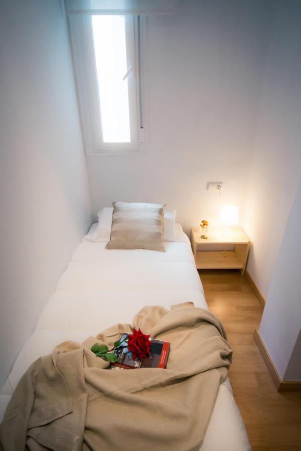 Holidays2Malaga Heredia 3 Bedroom Opposite Malaga Port ภายนอก รูปภาพ